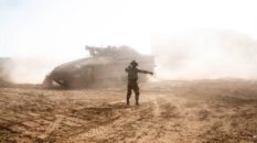 Netanyahu ritira quindicimila soldati, ma fissa una data per l’attacco a Rafah