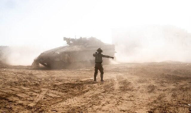 Netanyahu ritira quindicimila soldati, ma fissa una data per l’attacco a Rafah